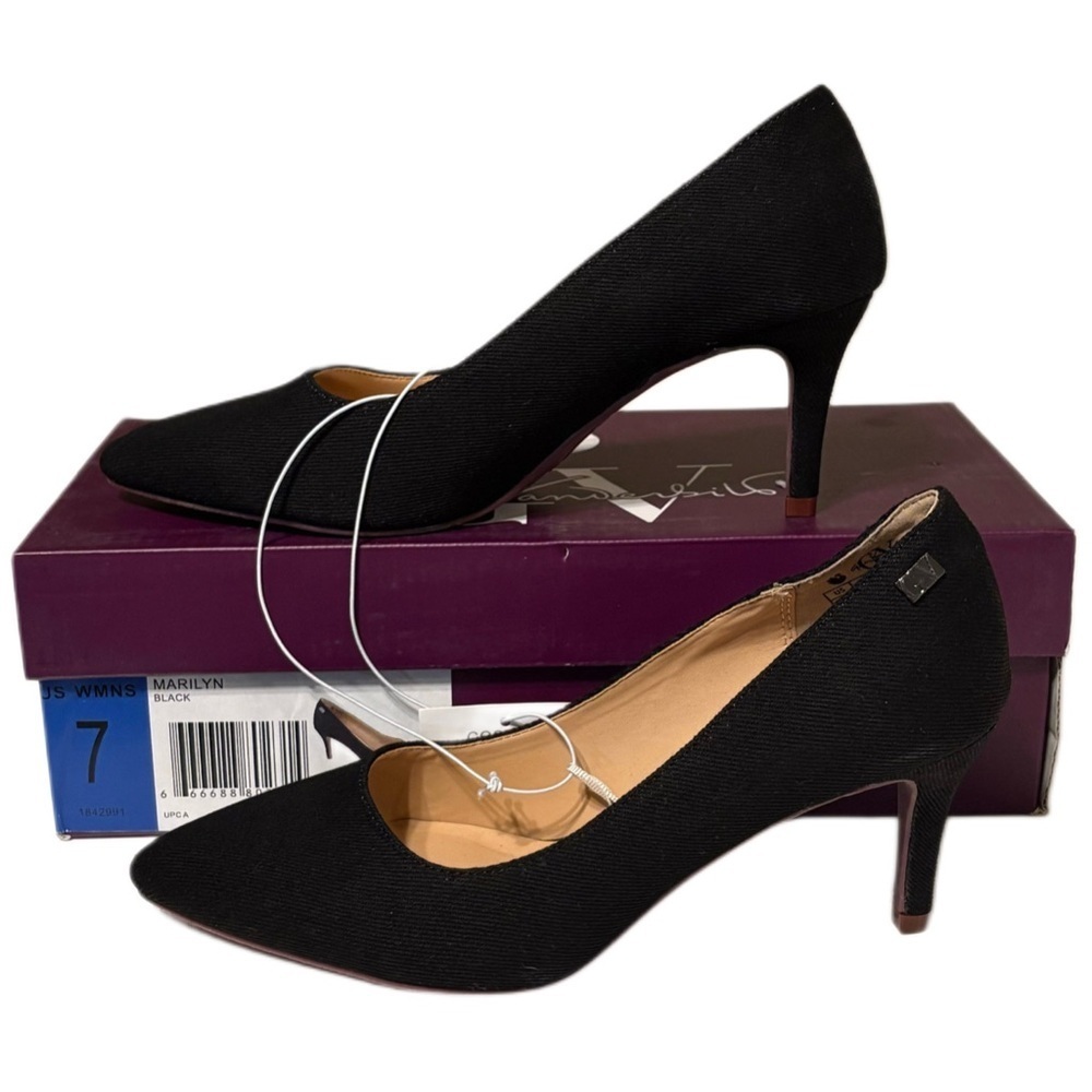 Gloria Vanderbilt Elegant Black Heels